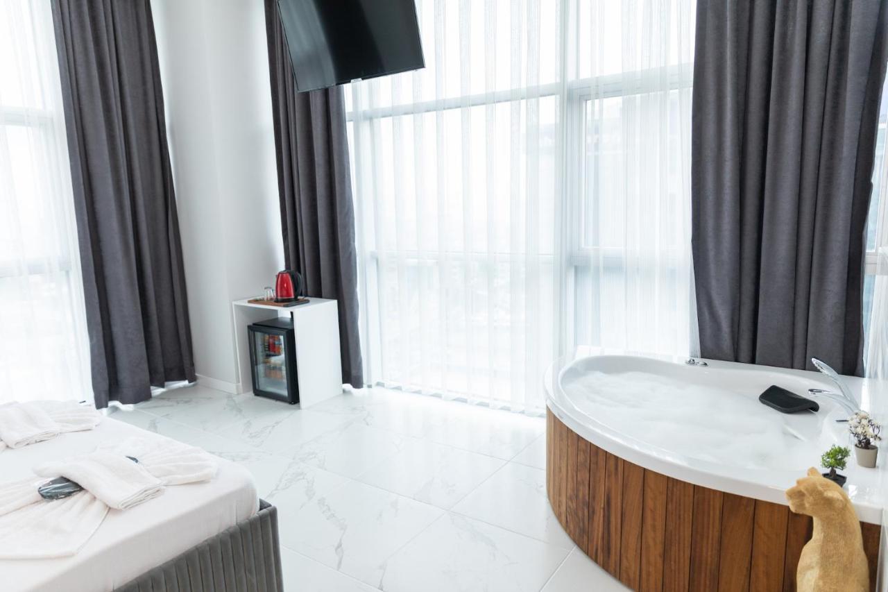 The Hera Maltepe Otel & Spa อิสตันบูล ภายนอก รูปภาพ